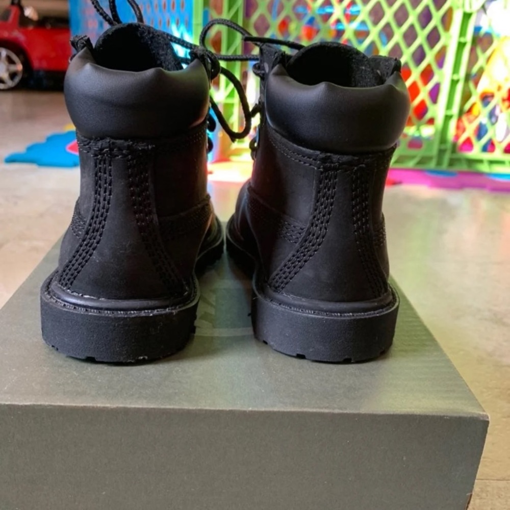 Timberland - Picture 3 of 4